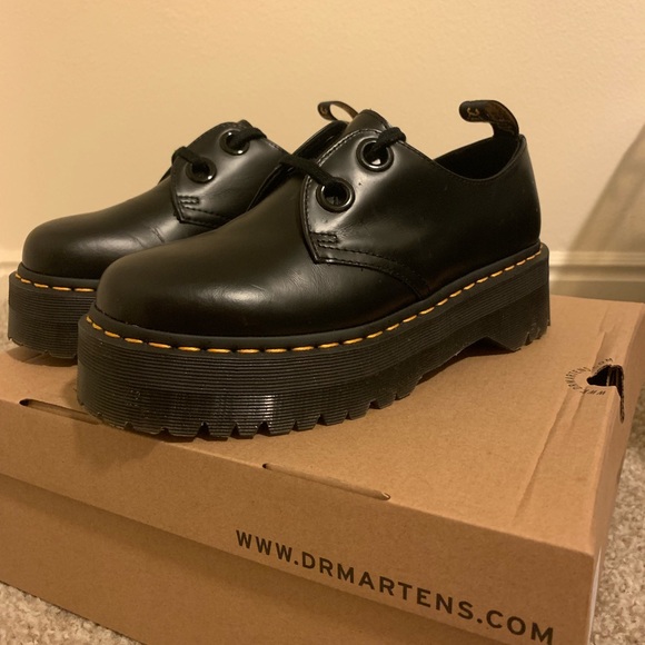 dr martens holly platform
